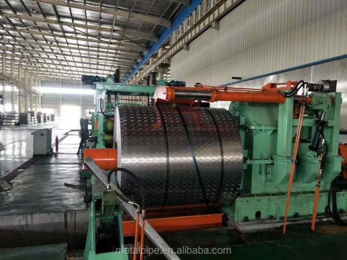 METAL Cou de soudure Flange de cuivre nickel 2500 avec boîtes d'emballage en bois Cuni C70600 Flanges 7030 9010 5