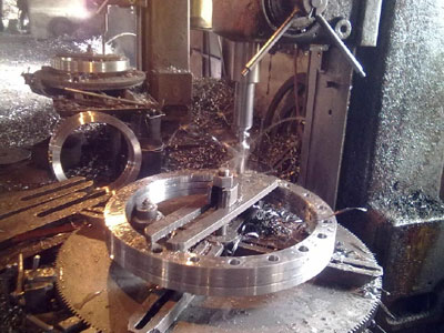 Flanche en acier inoxydable 904L A182 personnalisée pour l'industrie du pétrole et du gaz 4