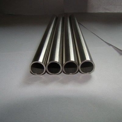 Chine Pièces et tubes en acier sans soudure à chaud UNS S32750 ASME B 36.10M Pièces 3'' Sch40